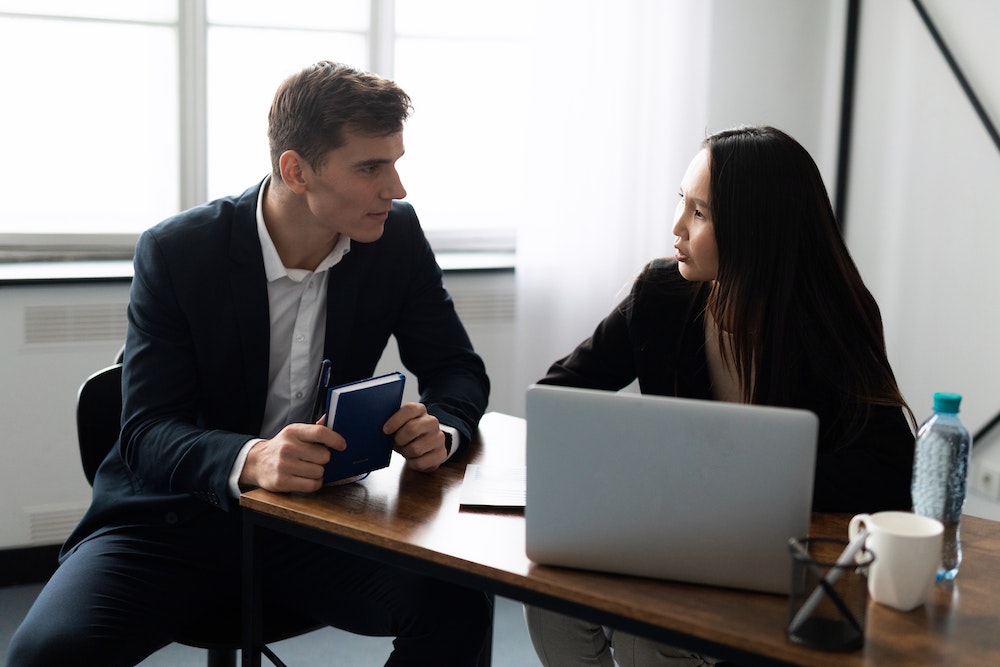 Refus de prêt immobilier : le rôle du courtier pour trouver une solution