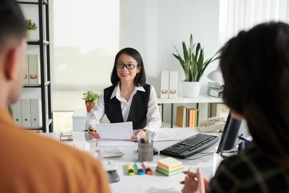 Modification du contrat d'assurance: tout savoir sur les démarches et les conséquences
