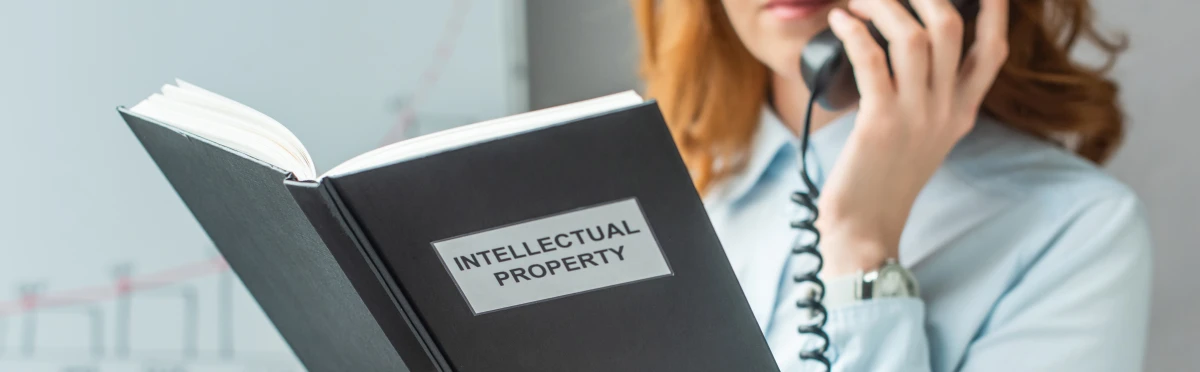 La gestion des droits de propriété intellectuelle dans les franchises de mode